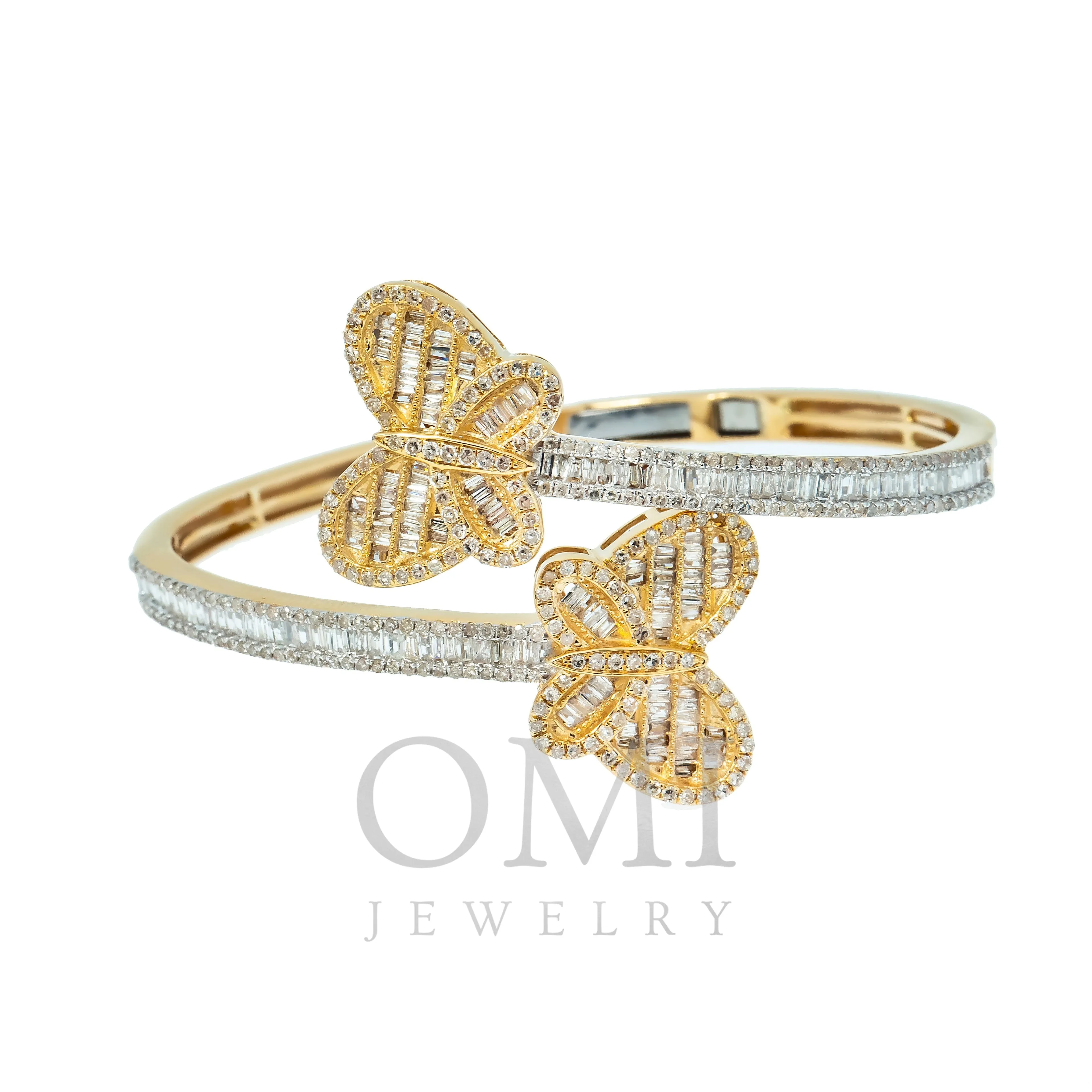 14K GOLD BAGUETTE DIAMONDS OPEN BUTTERFLY BANGLE 2.86 CT