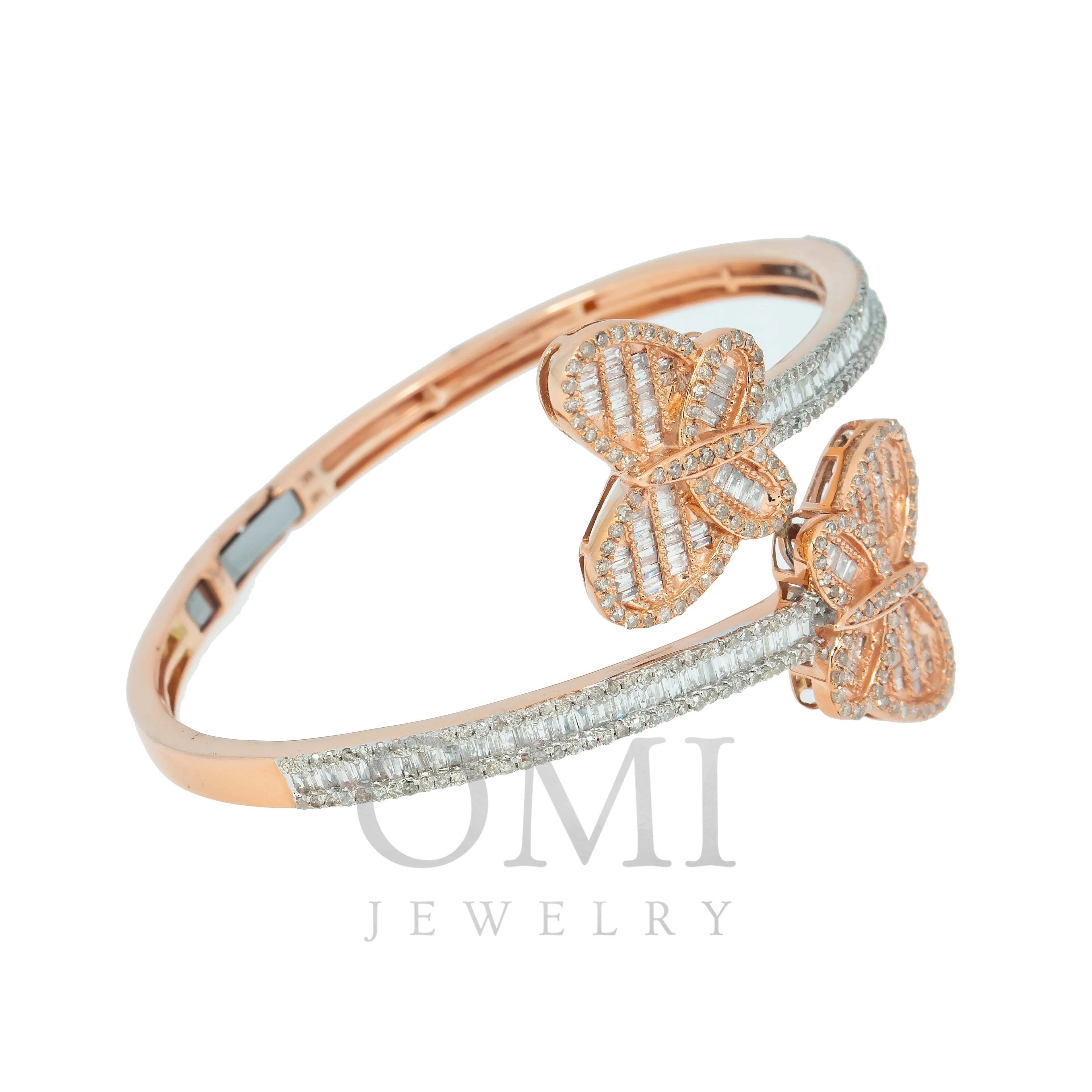 14K GOLD BAGUETTE DIAMONDS OPEN BUTTERFLY BANGLE 2.86 CT