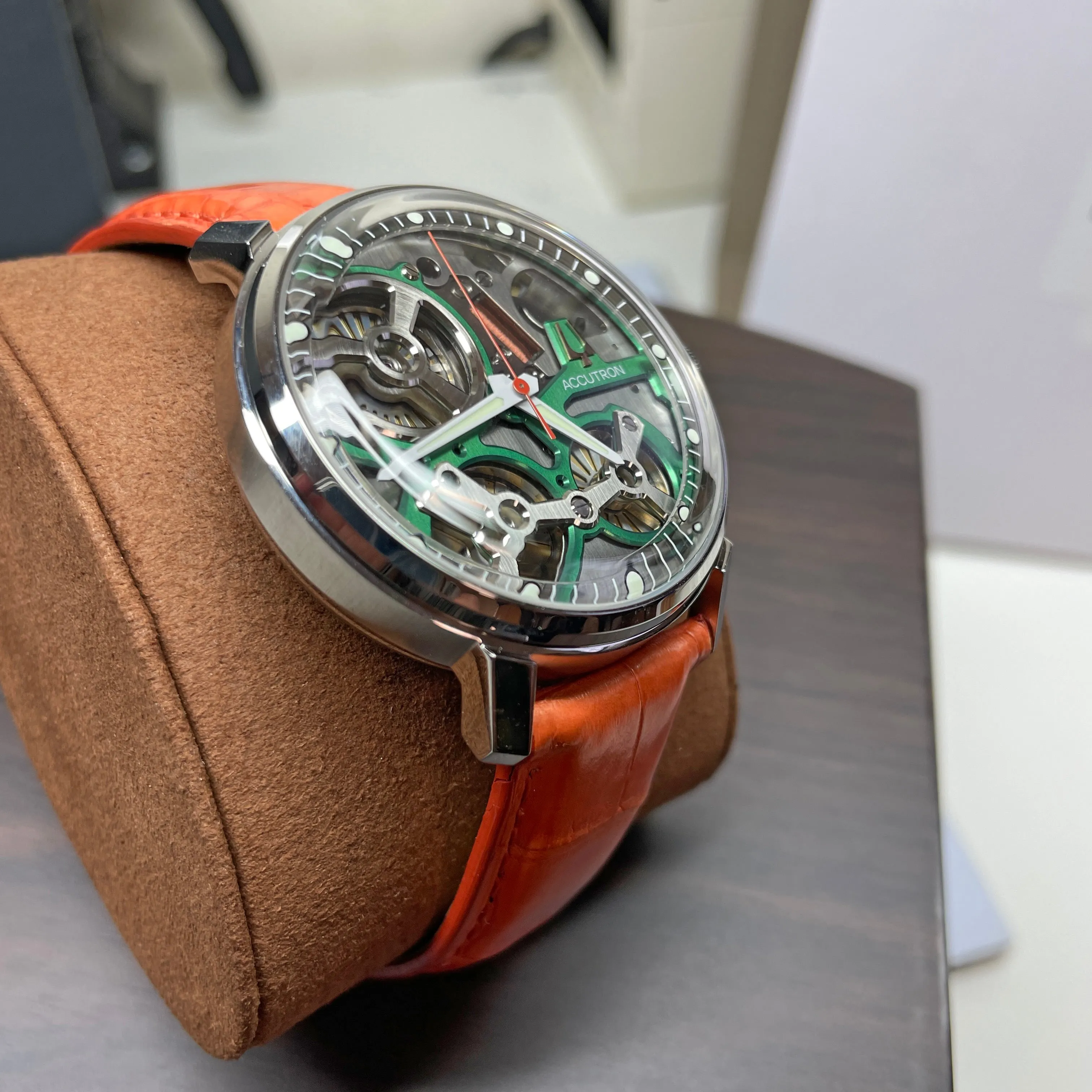 Accutron Spaceview 2020 ElectroStatic Green Dial Orange Watch 2ES6A004