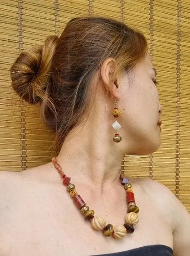 Asian-inspired necklace earring set