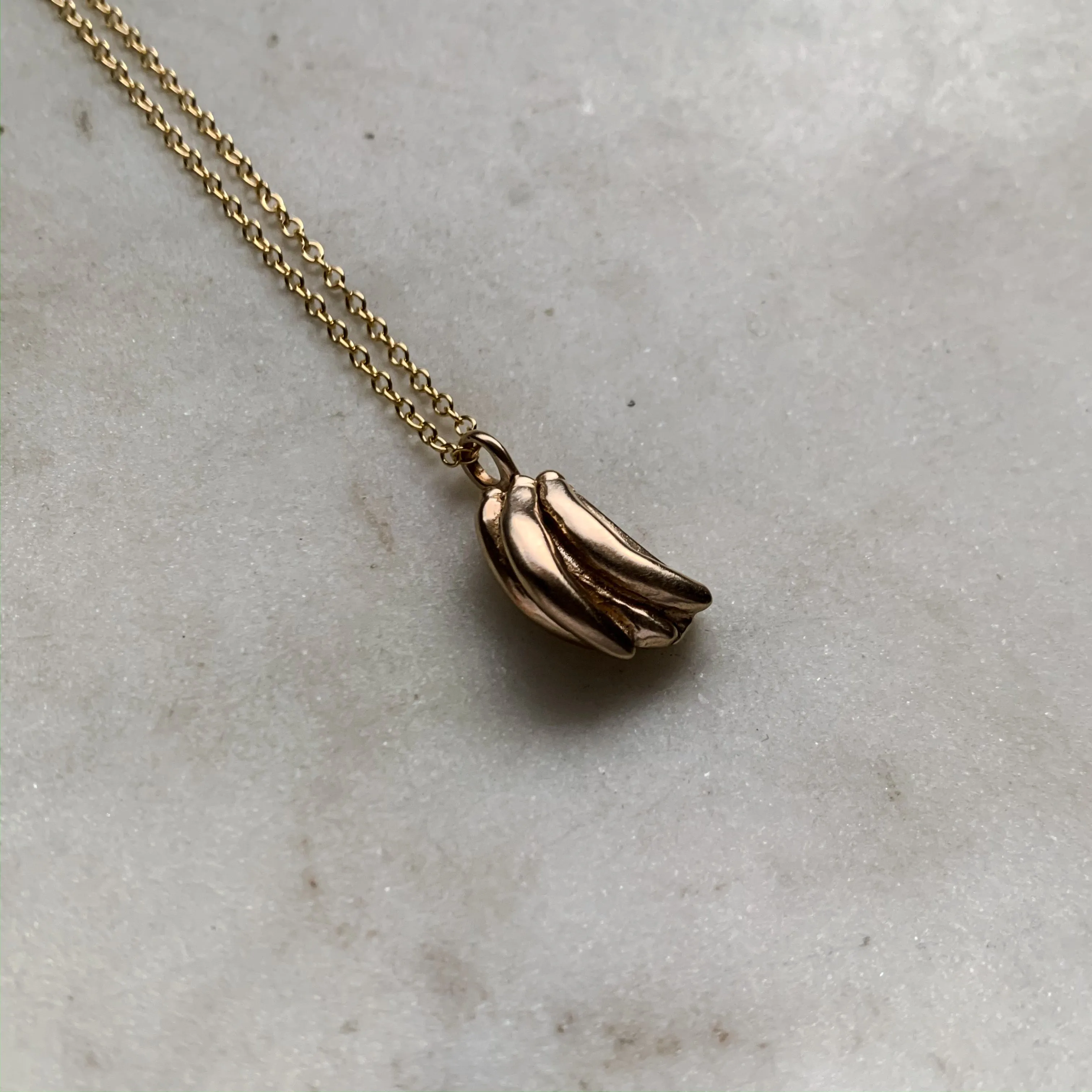 BANANAS PENDANT