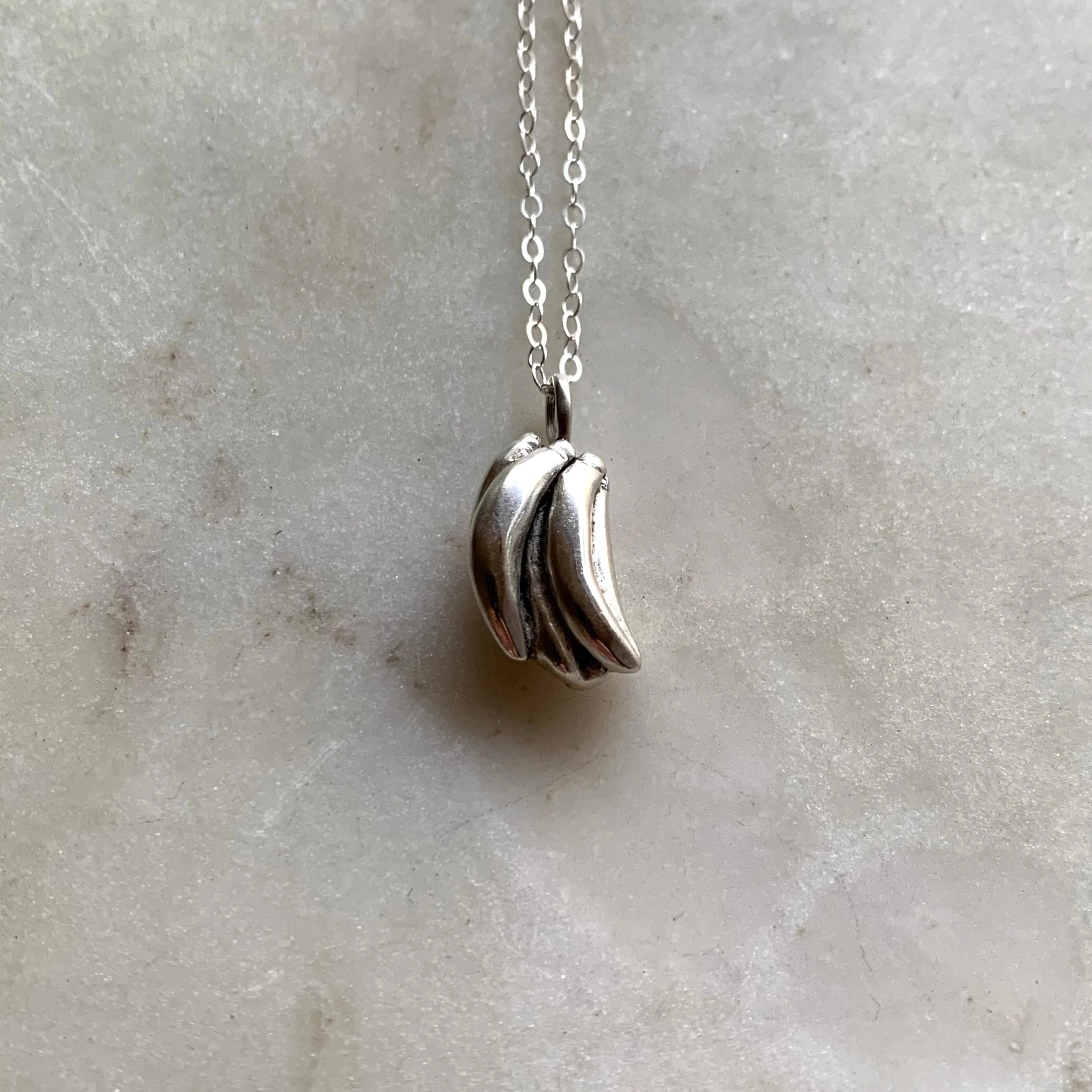 BANANAS PENDANT