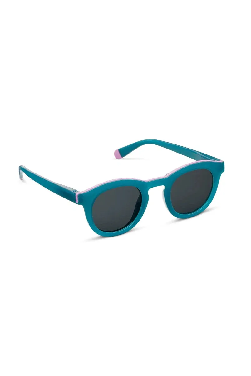 Beverly Shores Peepers Sunglasses