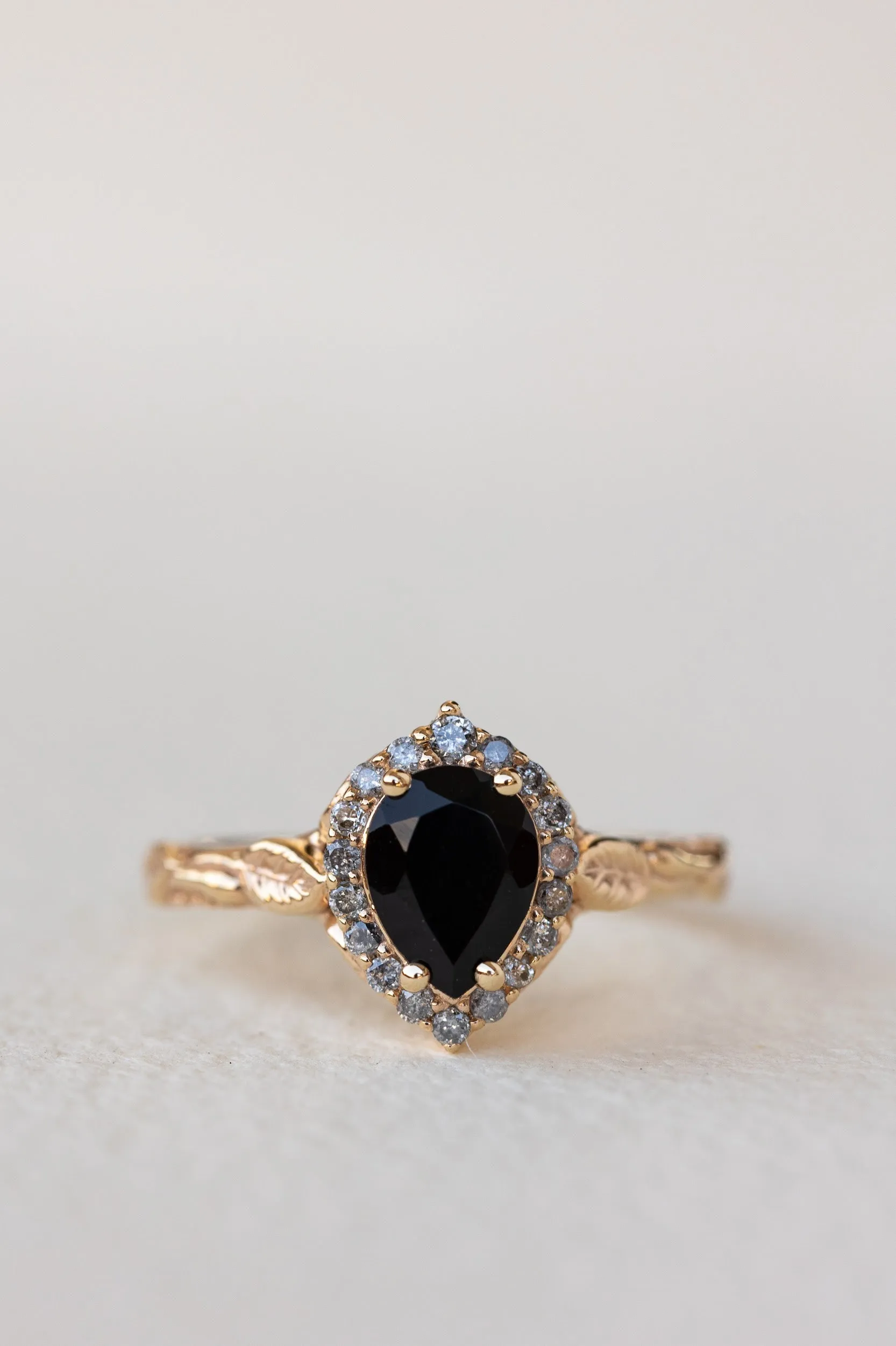 Black spinel with salt and pepper diamonds halo engagement ring / Florentina