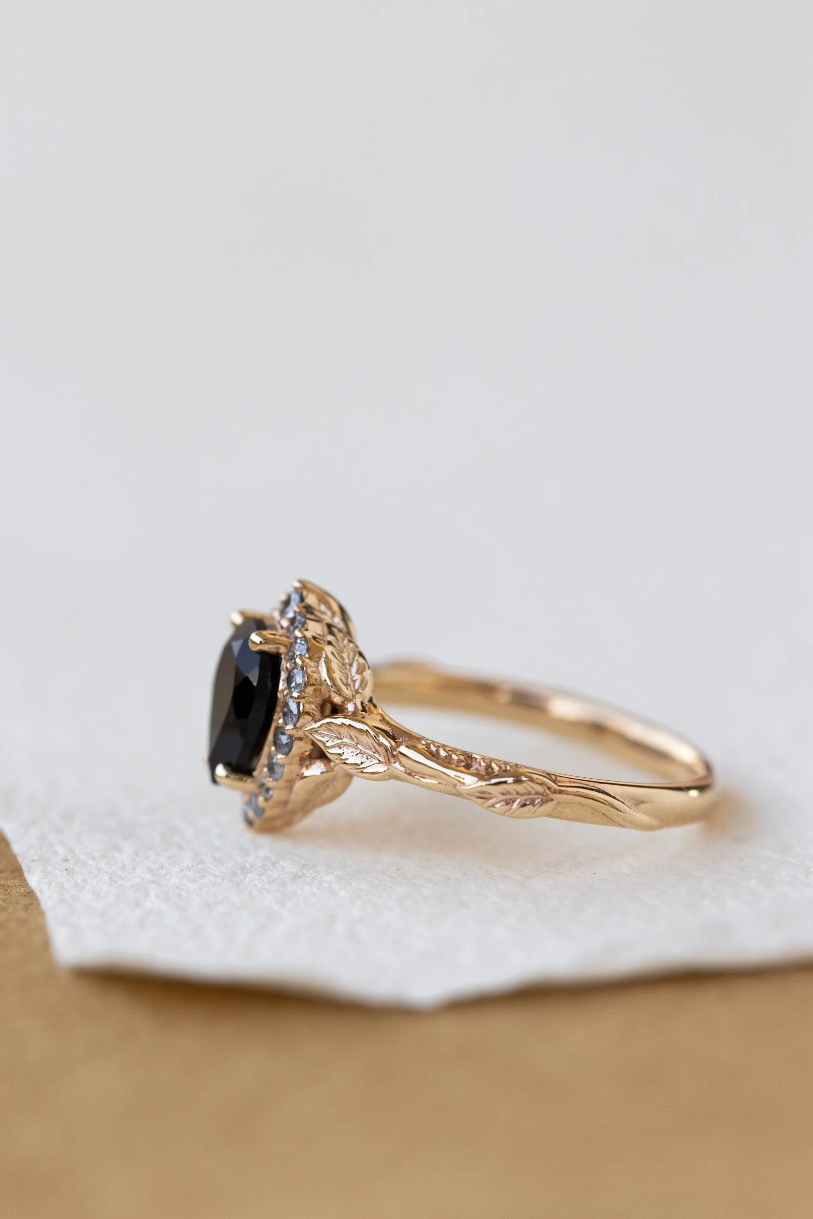 Black spinel with salt and pepper diamonds halo engagement ring / Florentina