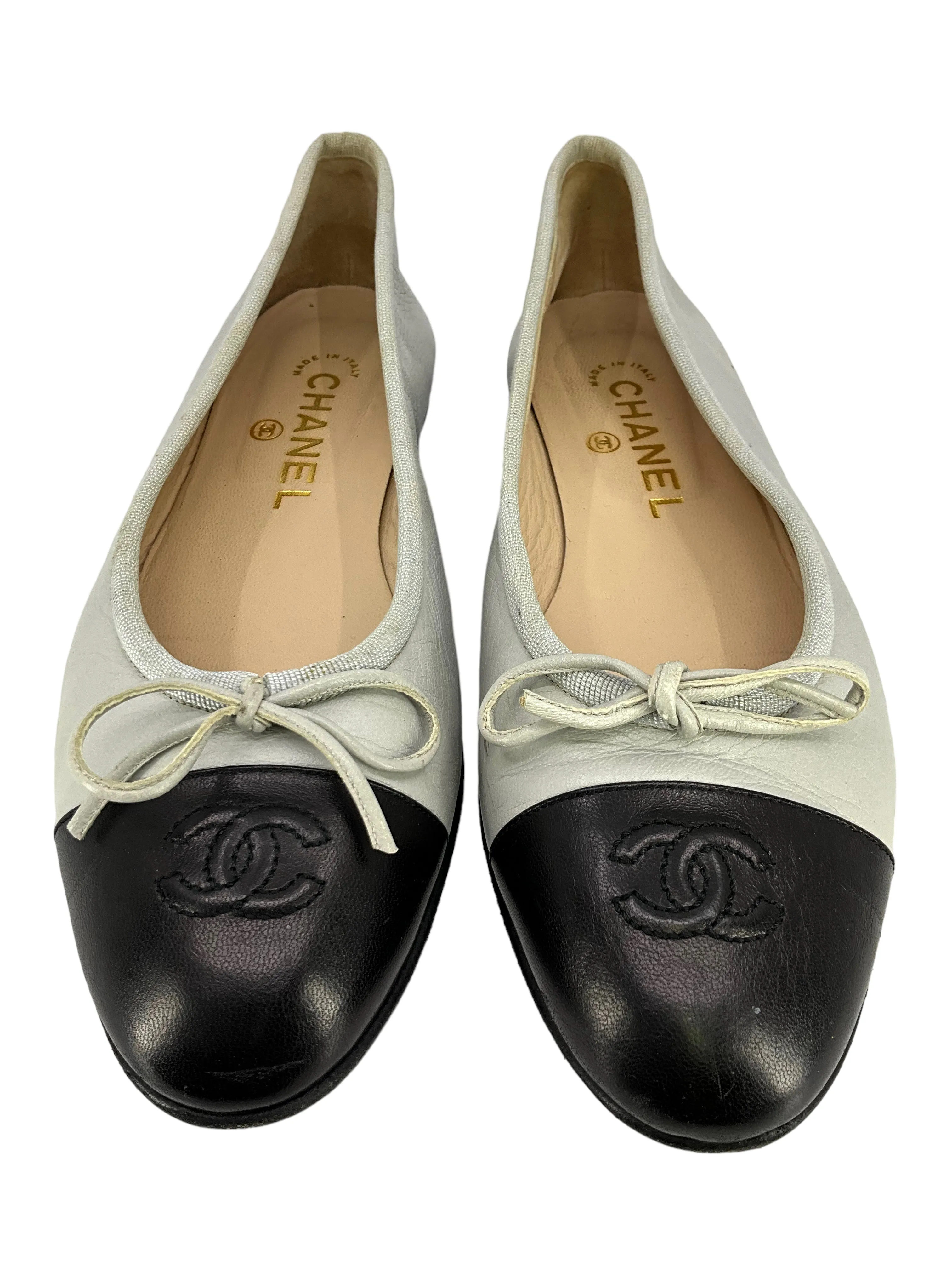 CHANEL CC Cap Toe Lambskin Leather Ballet Flats Size 8