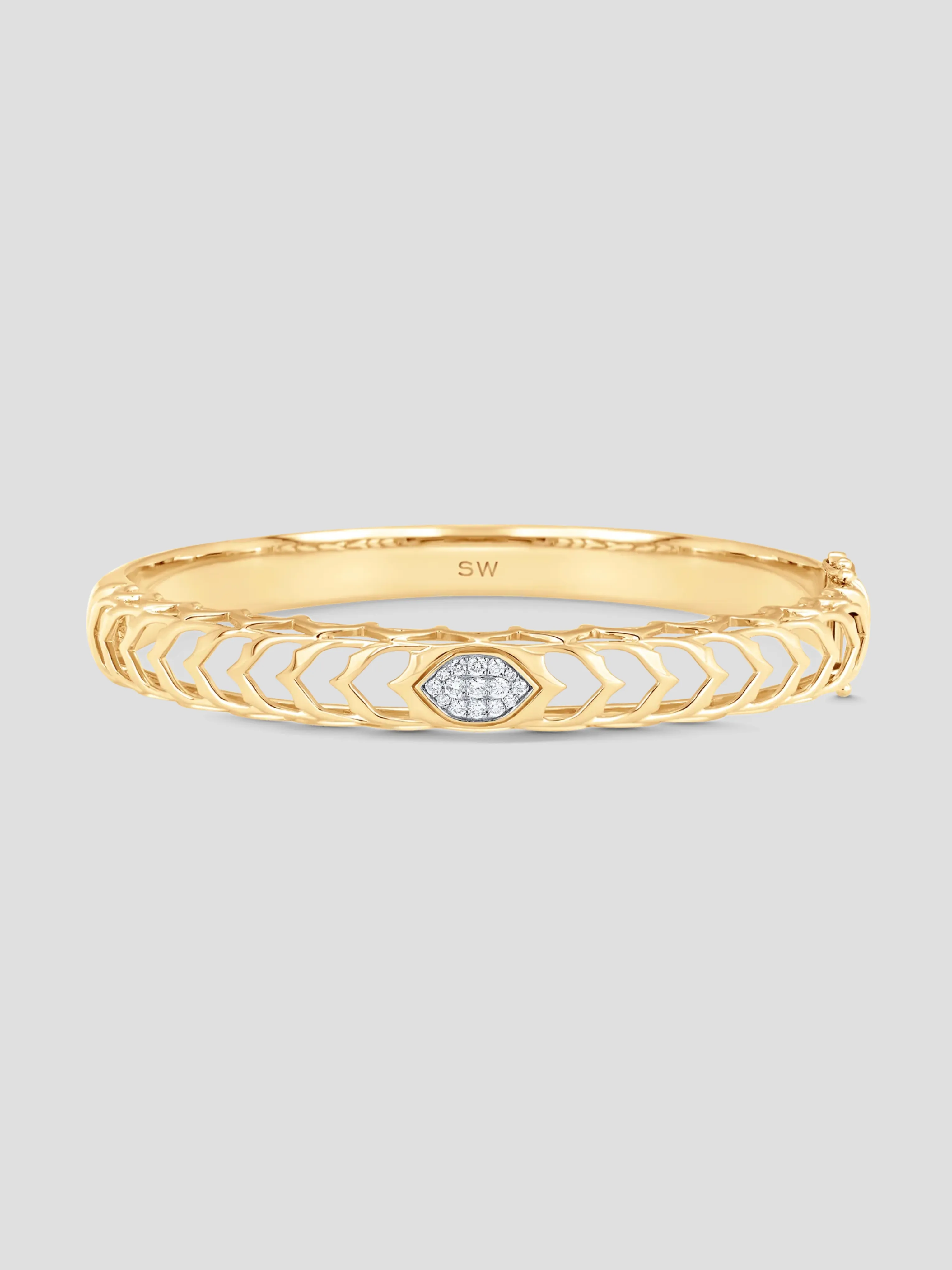 Dentelle Yellow Gold White Diamond Cluster Bangle