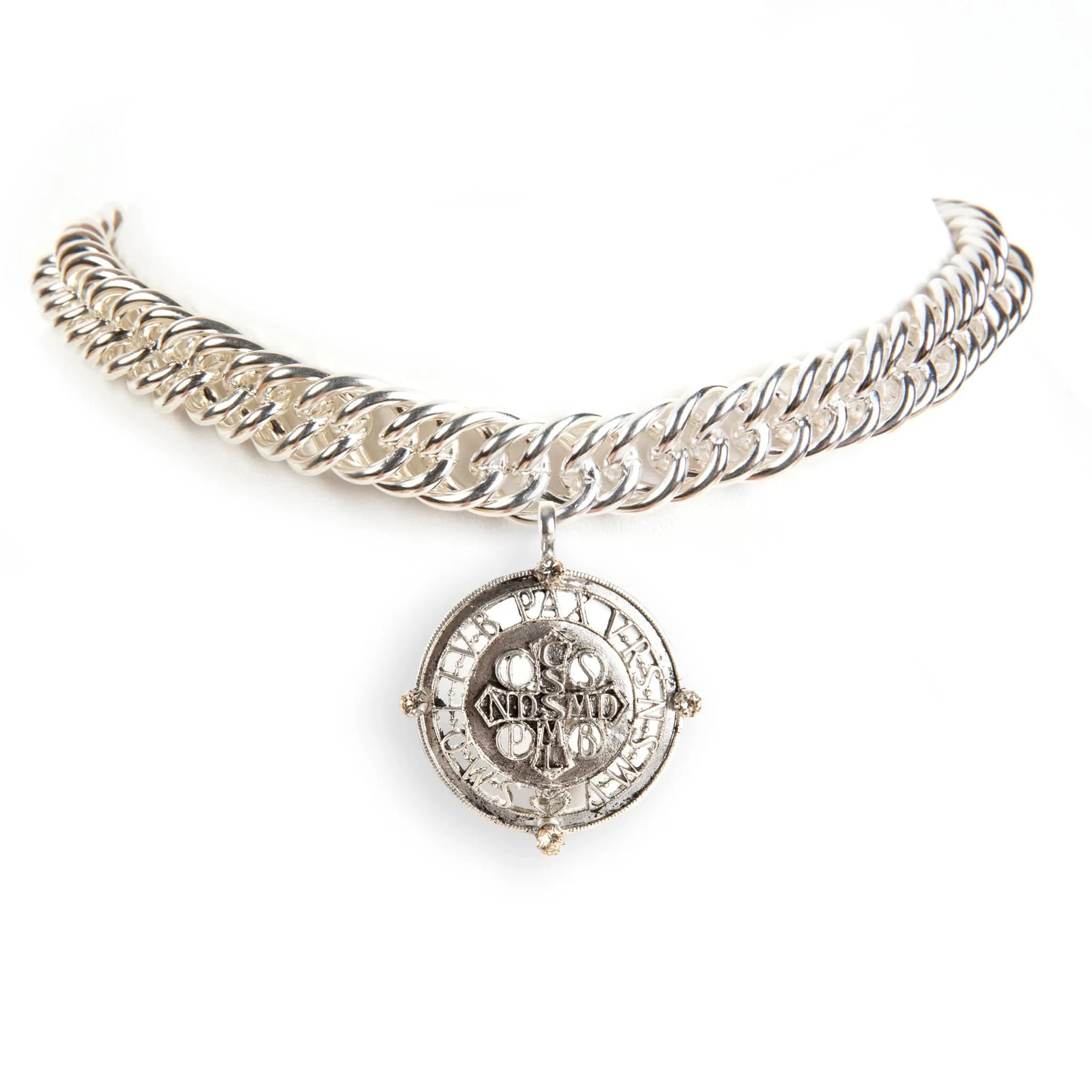 Iconic Chain Choker with Classic Medallions