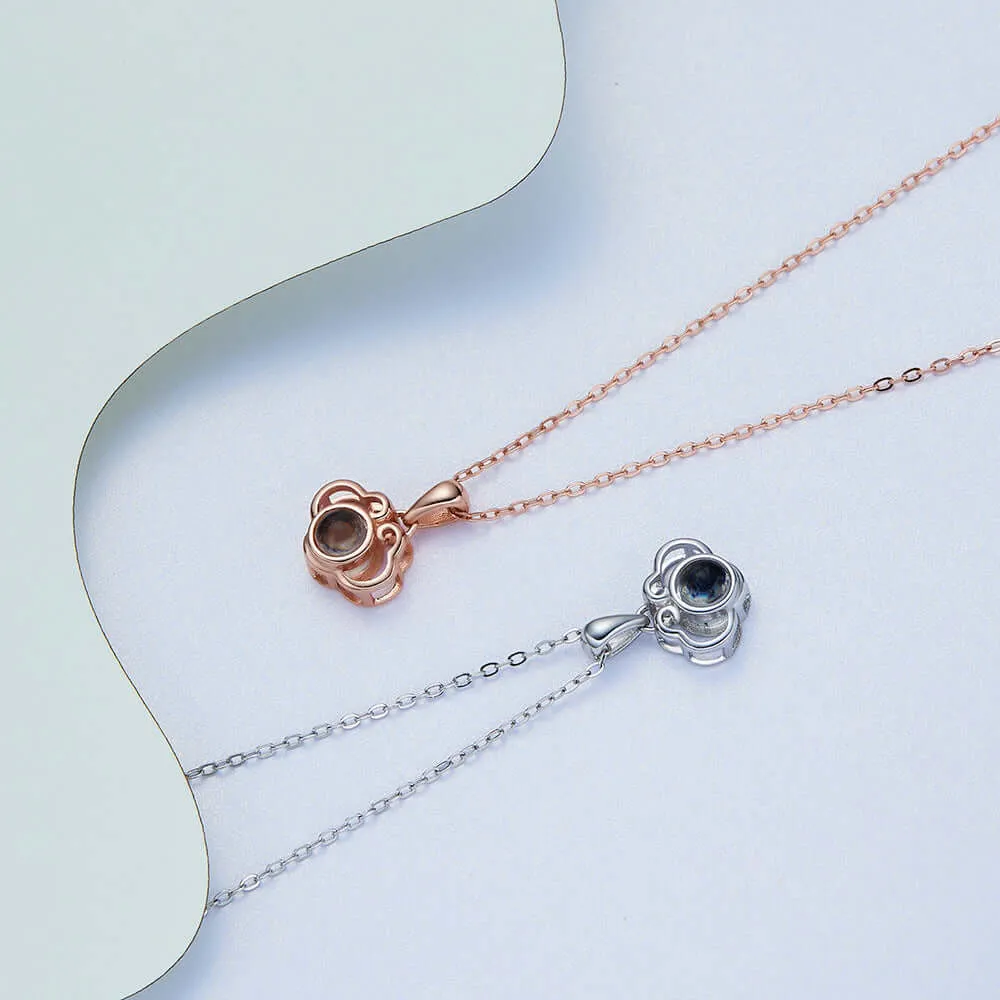 Long-Life Lock Projection Necklace With Picture Inside