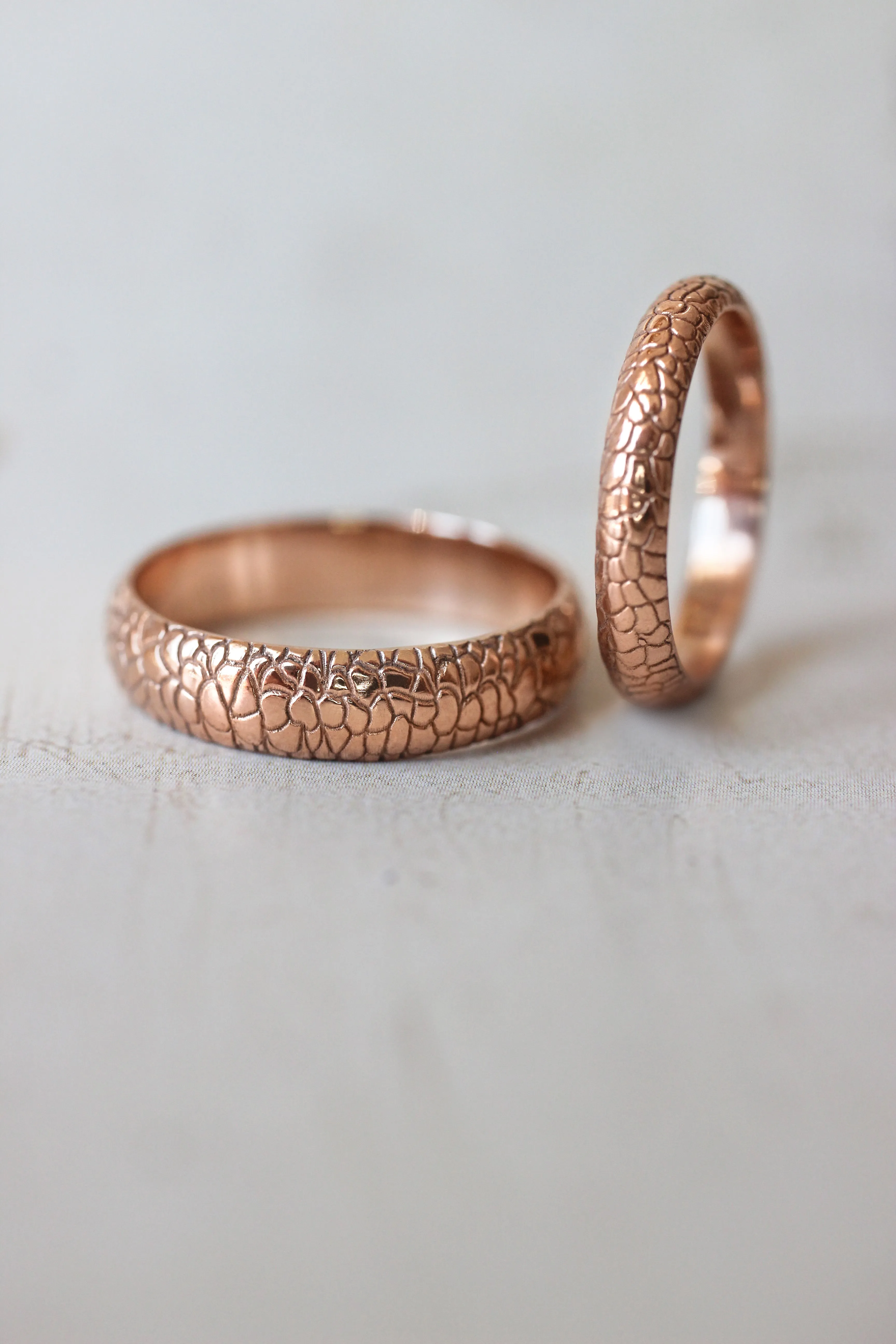 READY TO SHIP: Reptile wedding band in 14K rose gold, 3 mm, RING SIZE 5.25 US