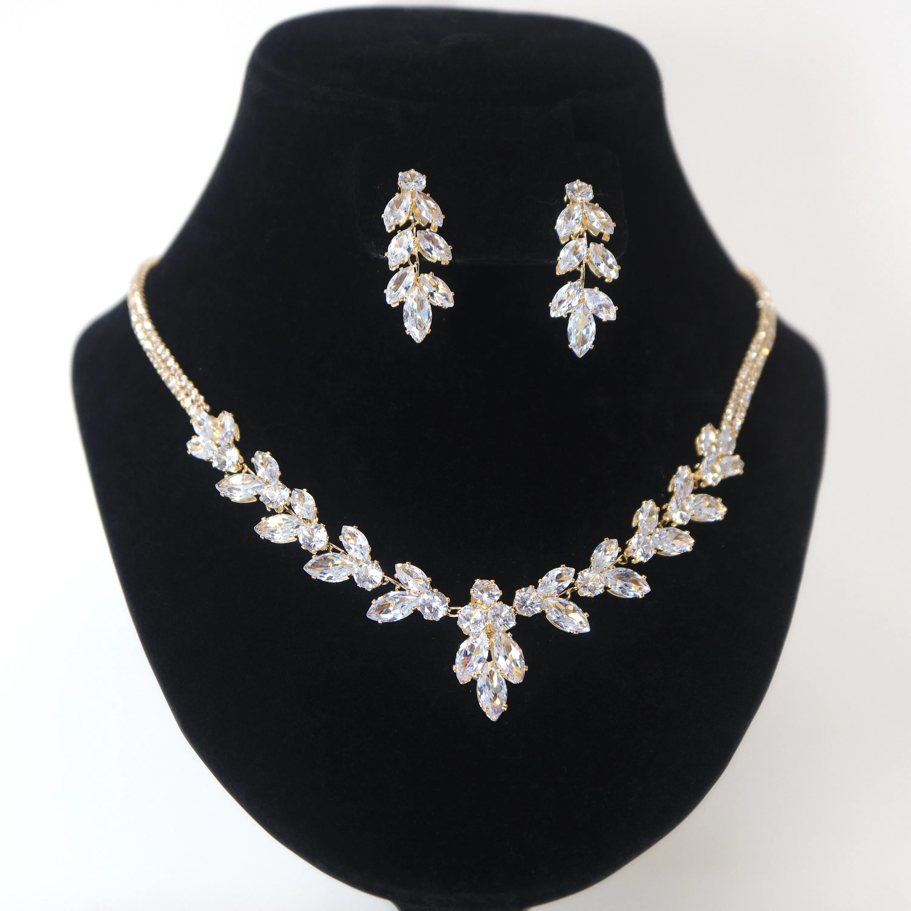 Sparkling Gold Leaves Vine Accents: Swarovski Crystal-Adorned Earrings and Necklace Set, Long Bridal Jewelry, Statement Earrings Cz.