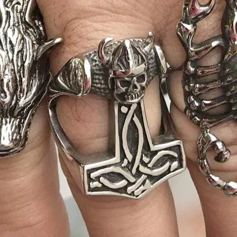 Thor's Hammer Ring - Viking Skull Ring - R75